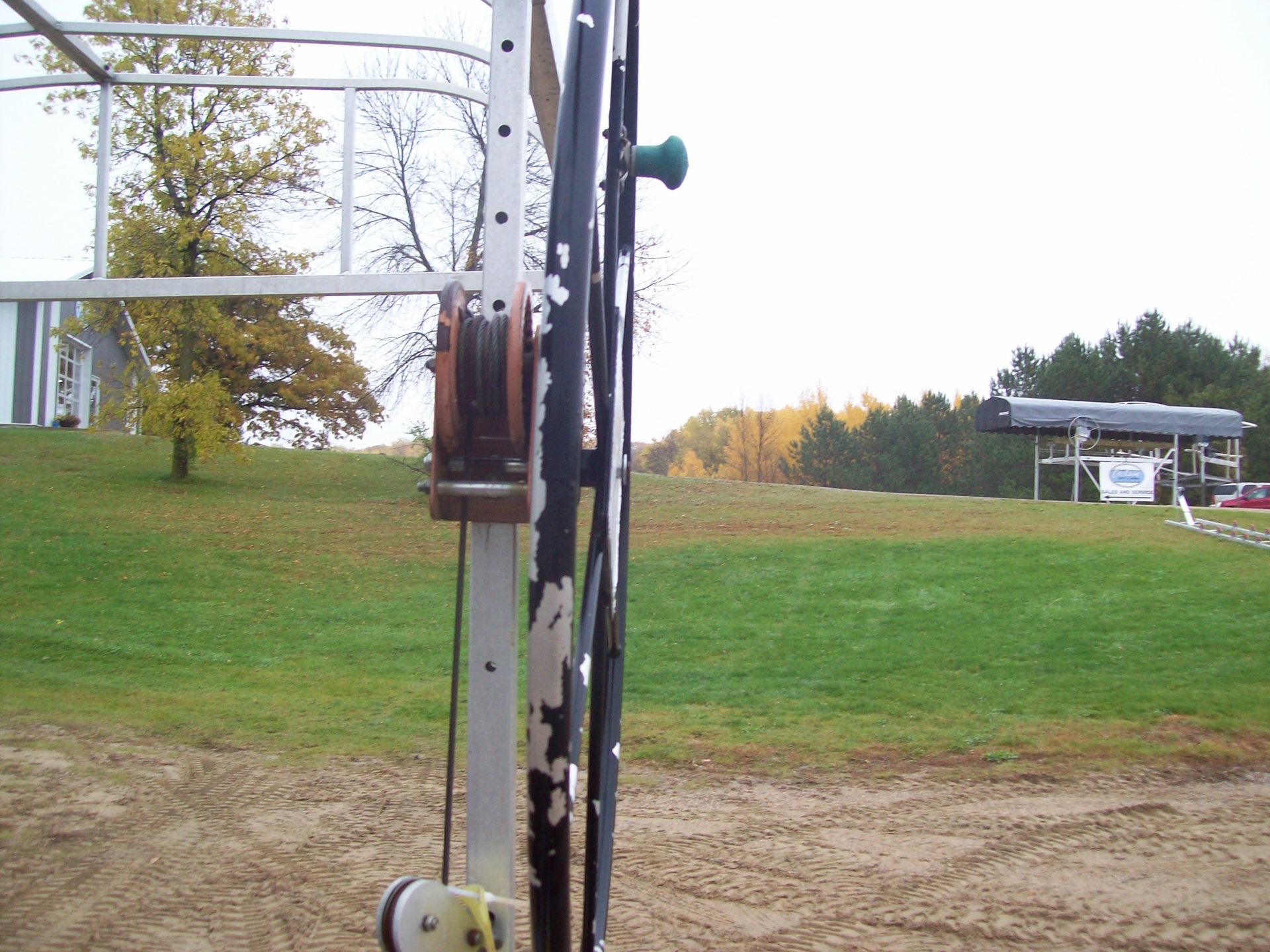 Used ShoreMaster (PL) 1896 Boat Lift (#1010) - Image 9