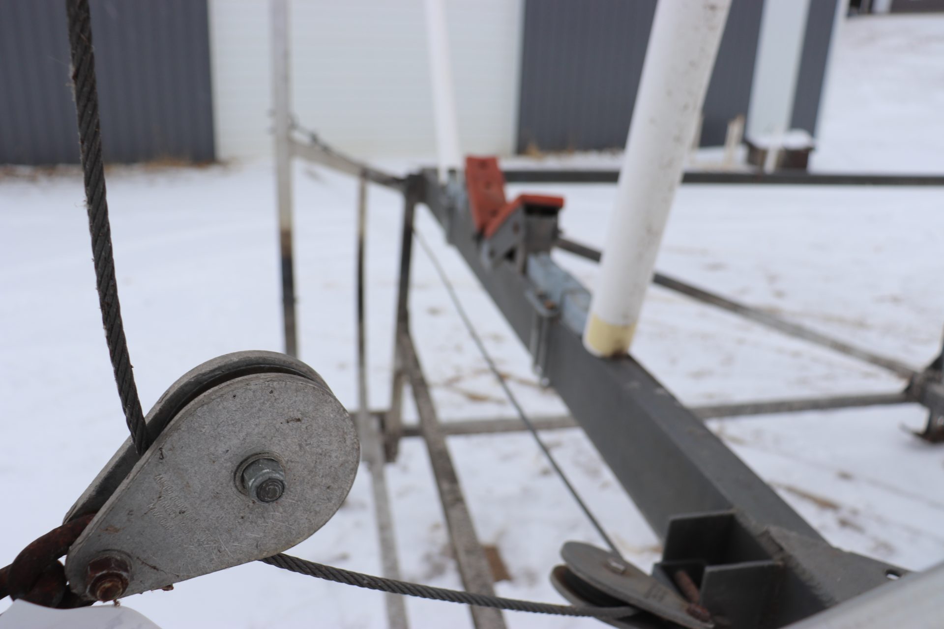 ShoreMaster Boat Lift w/ Porta-Dock Canopy (#1384) - Image 4