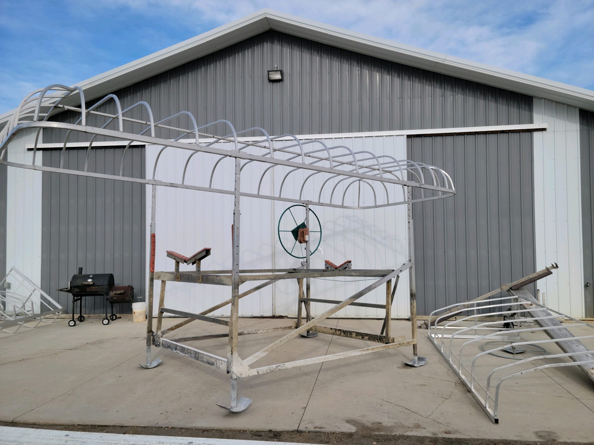 ShoreMaster Cantilever Boat lift (#1734) - Image 7